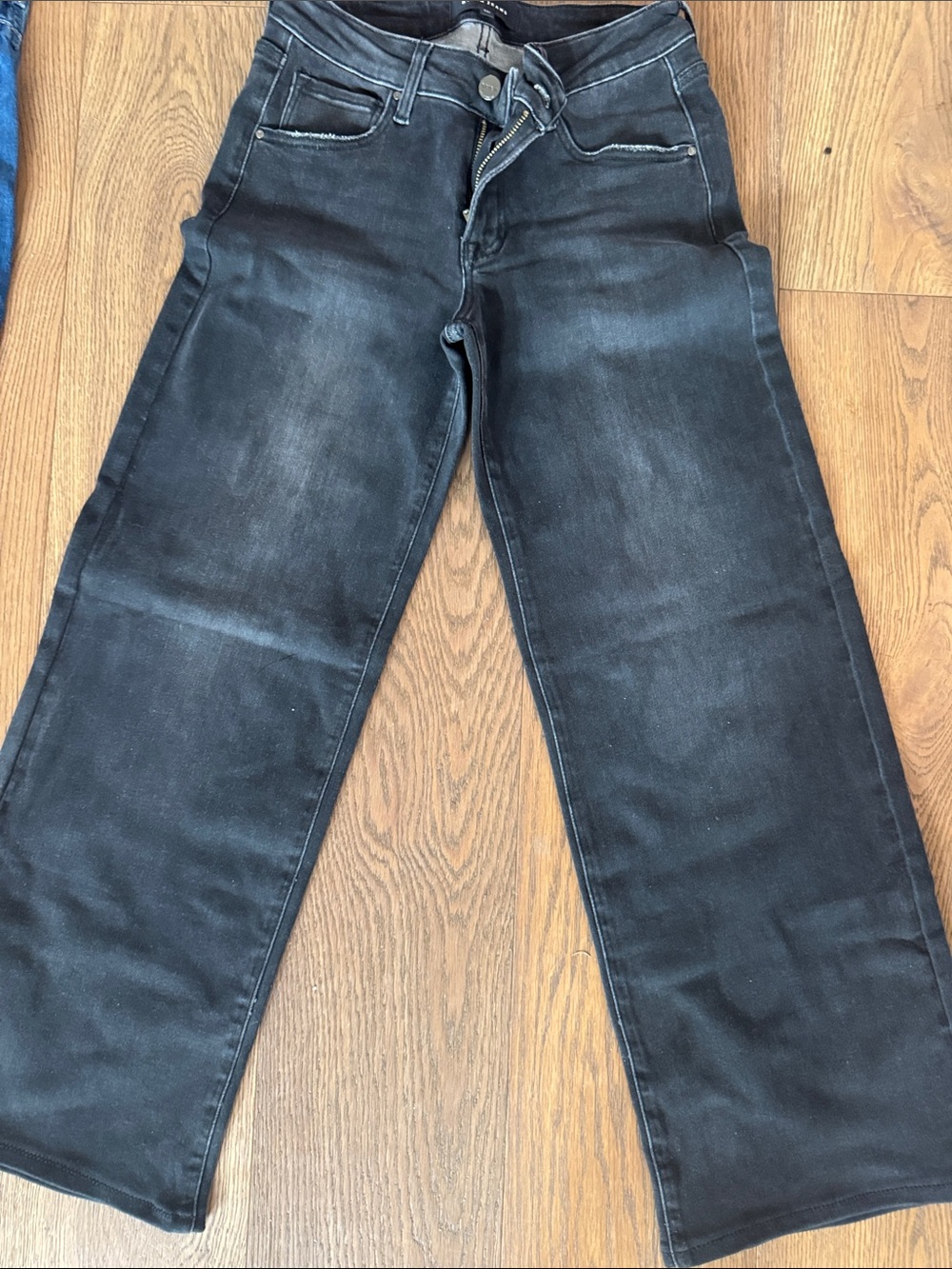 Women’s Black Washed wide-Leg Jeans